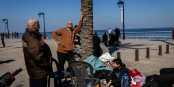 More Lebanese Flee Their Homes as Israel Strikes Back at Hezbollah