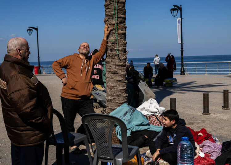 More Lebanese Flee Their Homes as Israel Strikes Back at Hezbollah