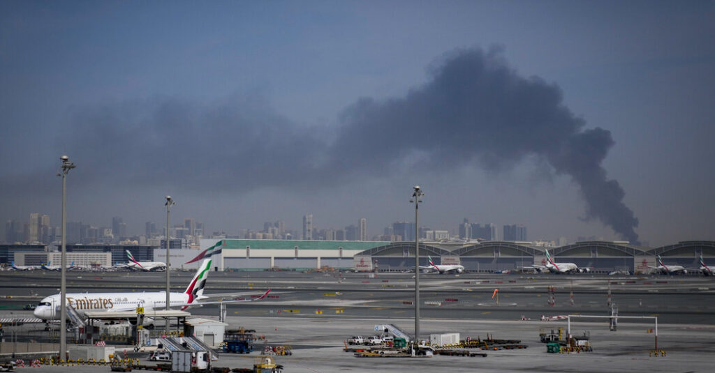 For Travelers Stuck in Dubai, ‘Chaos and Confusion’ and a Nervous Wait