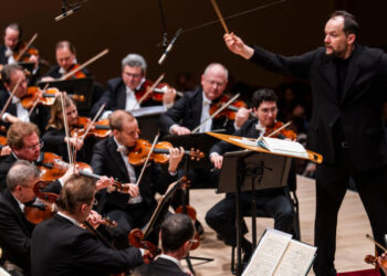 Two Approaches to Musical Time, From the Vienna Philharmonic