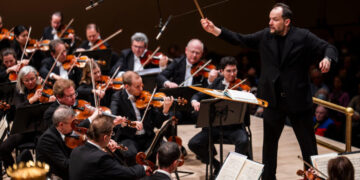 Two Approaches to Musical Time, From the Vienna Philharmonic