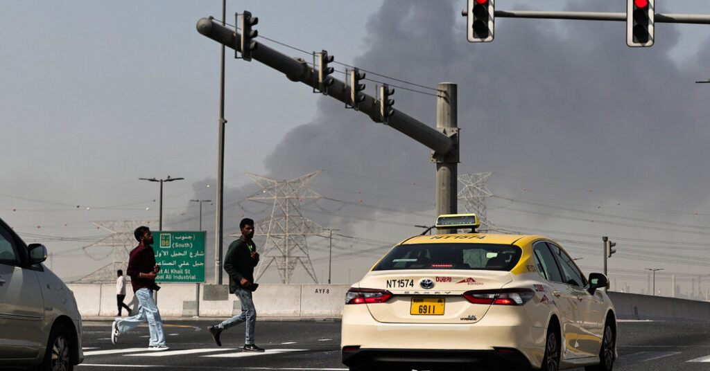 Dubai Says ‘Limited’ Flights Will Resume From Its Airports