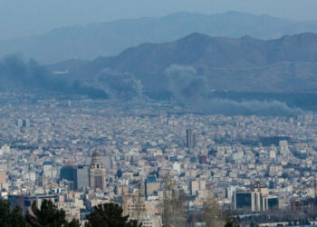 Nearly 900 People Have Been Killed in Fighting in the Middle East