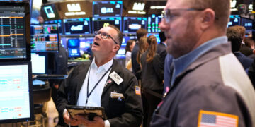 Global Markets Tumble as Iran War Intensifies