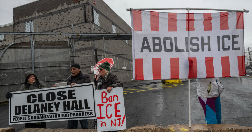 ICE Officials Must Acknowledge Court Orders in Writing, Judge Says