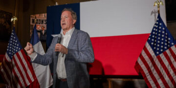 5 Things to Know About Ken Paxton