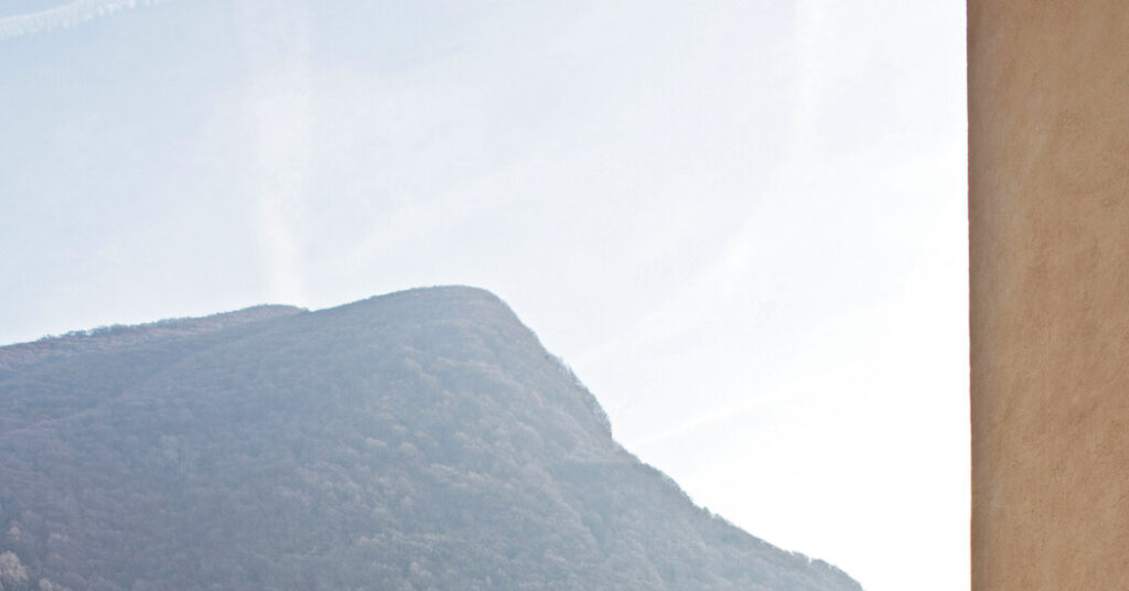 A Watches Connection That Worked Together to Produce the Unusual