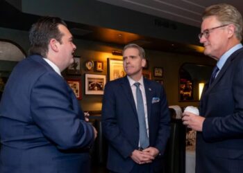 CNN Guests Accuse Scott Jennings of Trashing Trump Off Camera