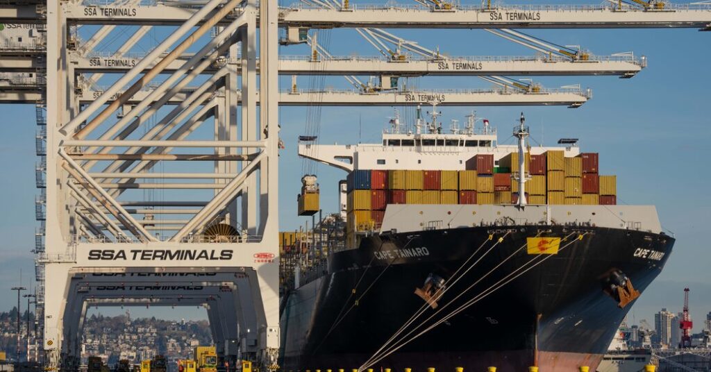 U.S. Court Takes First Steps Toward Ordering Tariff Refunds