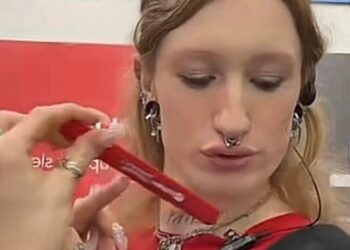 Office Supply Store Employee? Please, She’s the Staples Baddie.