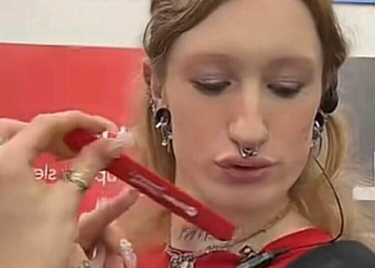 Office Supply Store Employee? Please, She’s the Staples Baddie.