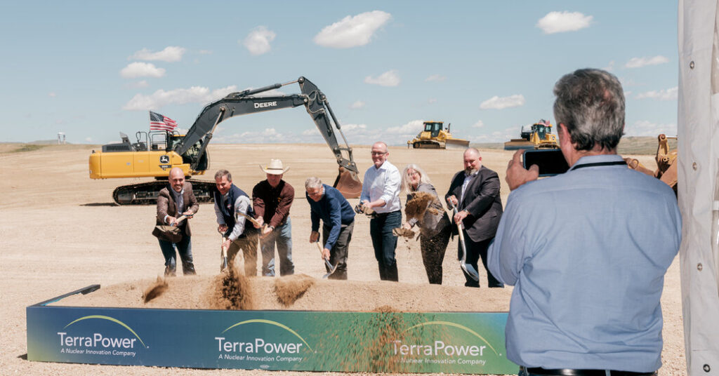 A Nuclear Reactor Backed by Bill Gates Gets Federal Approval to Start Building