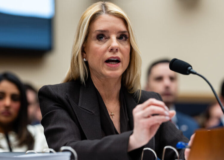 Trump Justice Dept. Seeks to Stall State Bar Discipline of Its Lawyers