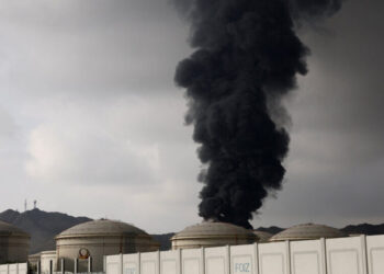 How War in the Persian Gulf Could Spill Into the U.S. Economy