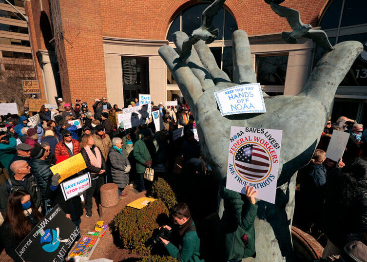 Feeling the Effects of 260,000 Federal Jobs Lost