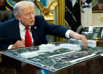 Board Delays Vote on Trump’s Ballroom Amid Deluge of Public Criticism