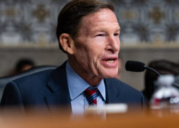 Senate Democrat Pushes to Investigate Noem for Perjury