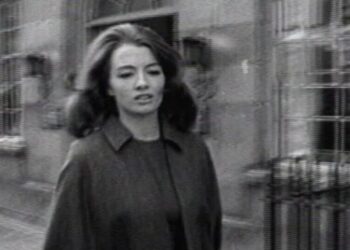 Christine Keeler, Central Figure in British ‘Scandal of the Century,’ Is Dead at 75