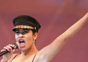 From 1995: Grammy-Winning Singer Selena Killed in Shooting at Texas Motel