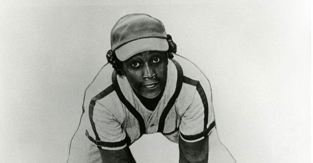 From 1996: Toni Stone, 75, First Woman to Play Big-League Baseball