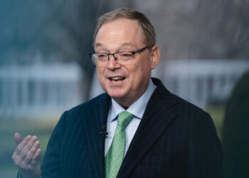 Trump Aides Remain Bullish Despite Rising Unemployment and Gas Prices