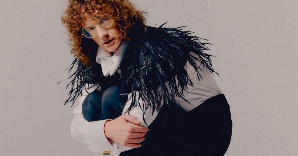 The Funniest Special of the Year So Far Is Drunk on Words