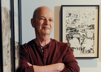 An Artist of Caped Crusaders Emerges From the Shadows