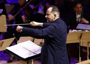 Boston Symphony Abruptly Ends Its Music Director’s Contract