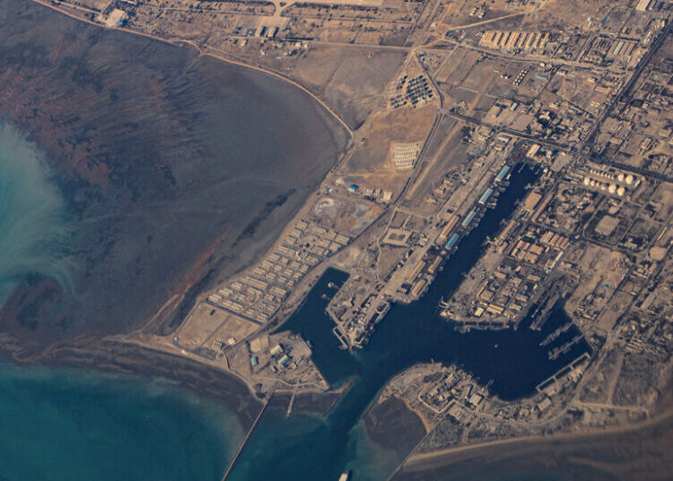 Iran’s Navy Is Weakened but U.S. Still Faces Challenges in Strait of Hormuz