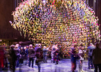 How the Florists Behind TEFAF Maastricht Work Their Magic