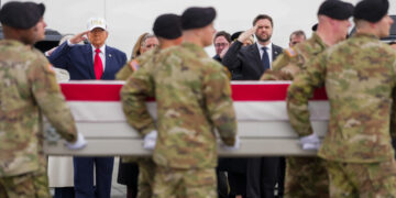 Trump Witnesses Return of Bodies of U.S. Service Members