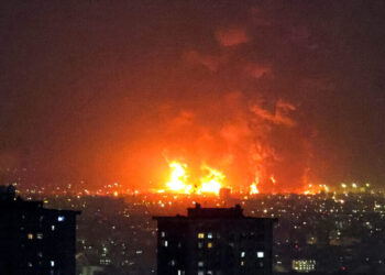 Israel Strikes Oil Facilities in Iran