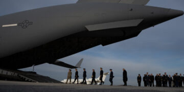 Trump Set to Witness Return of Bodies of U.S. Service Members