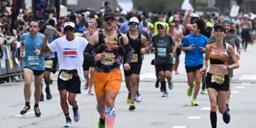 Los Angeles Marathon Runners Can Get a Finisher Medal After Only 18 Miles
