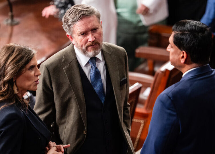 A Republican’s Stand Against the Iran War Stirs Up a Heated Kentucky Primary