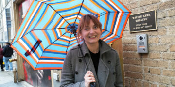 In a Screen-Dazzled World, a Theater Critic Has the Antidote