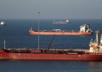Energy Secretary Says Tankers Could Start Moving Soon