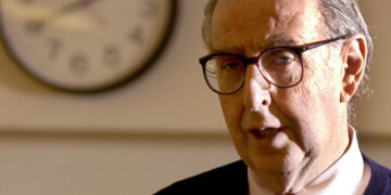 Colman McCarthy, Journalist Who Waged Peace in the Classroom, Dies at 87