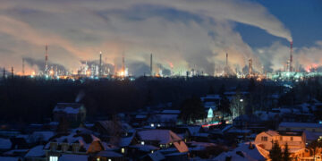 U.S. Eases Limits on Russian Energy as Oil Prices Soar