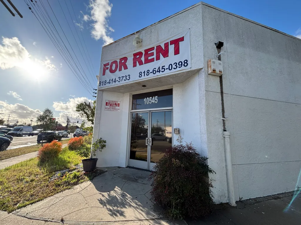 A white building with a 