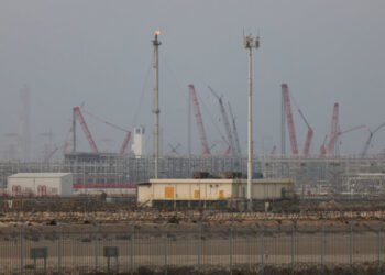 Aluminium, Helium and Sulfur: The Iran War Is Affecting More Than Oil