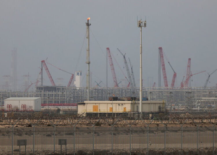 Aluminium, Helium and Sulfur: The Iran War Is Affecting More Than Oil