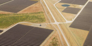 U.S. Solar Installations Fell in 2025 as Trump Attacked Clean Energy