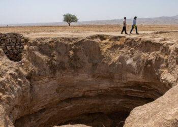 War Brings New Water Crises to an Already-Parched Iran