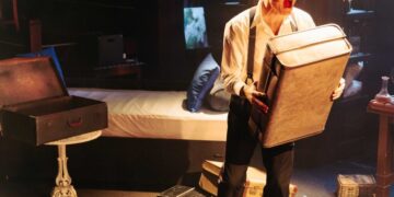 Fed Up With High Costs, American Theater Takes a Trip to London