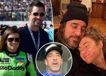 Aaron Rodgers shades ‘crazy’ celeb exes who ‘called paparazzi’ and ‘coerced’ Instagram posts