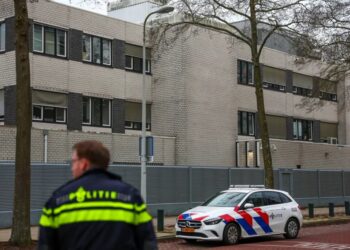 Jewish school bombed in Amsterdam as antisemitic violence rocks the country