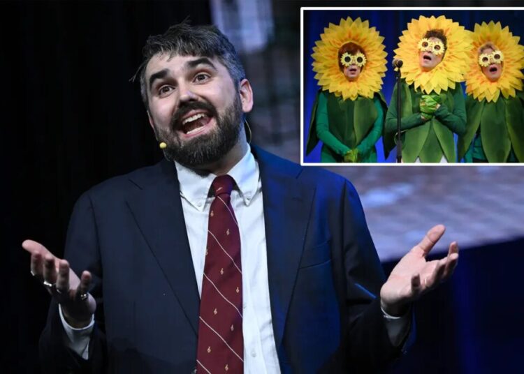 Reporters roast Mamdani in song at Inner Circle dinner