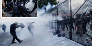 Shocking scenes in DTLA as anti-Trump agitators descend on federal building