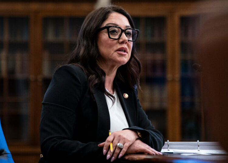 Top Aide to Labor Secretary Placed on Leave